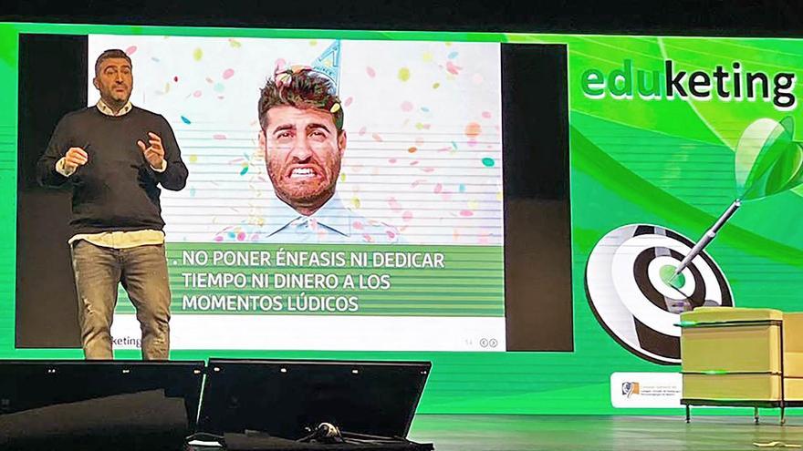 Dani Mauriz, director de l’Escola Montserrat, intervé en el congrés internacional de màrqueting educatiu