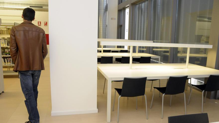 La biblioteca municipal de Sant Vicenç amplia l'horari per al període d’exàmens