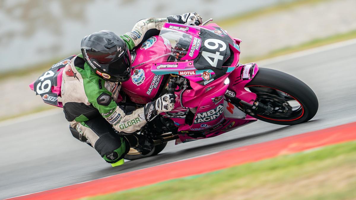 David Checa i dos equips del santvicentí Ramon Basomba participen a les 24 Hores de Montmeló