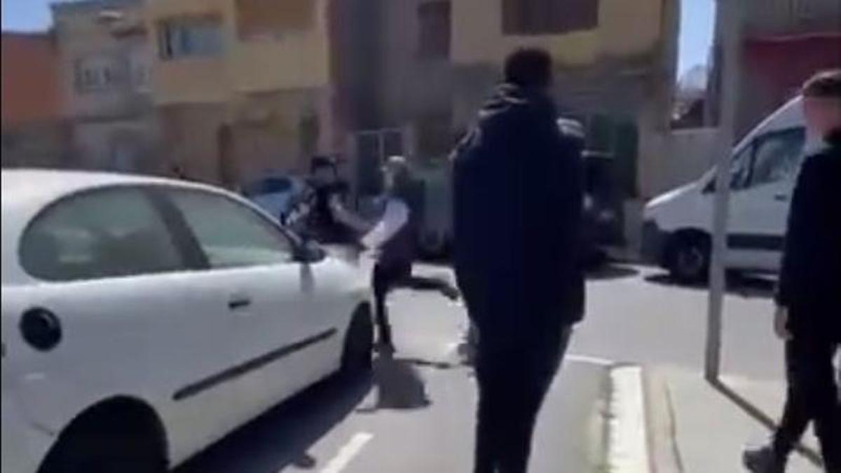 Llibertat amb càrrecs i ordre d'allunyament per al detingut per agredir al menor de Sant Vicenç de Castellet