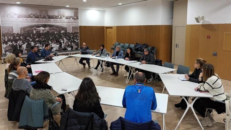 El conseller d’Educació es reuneix amb les direccions dels centres de Sant Vicenç     