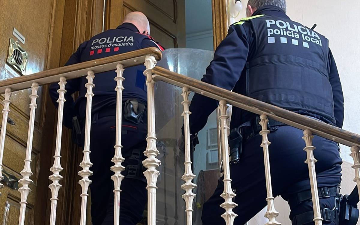 Detingudes tres persones a Sant Vicenç per intentar colar bitllets falsos en comerços