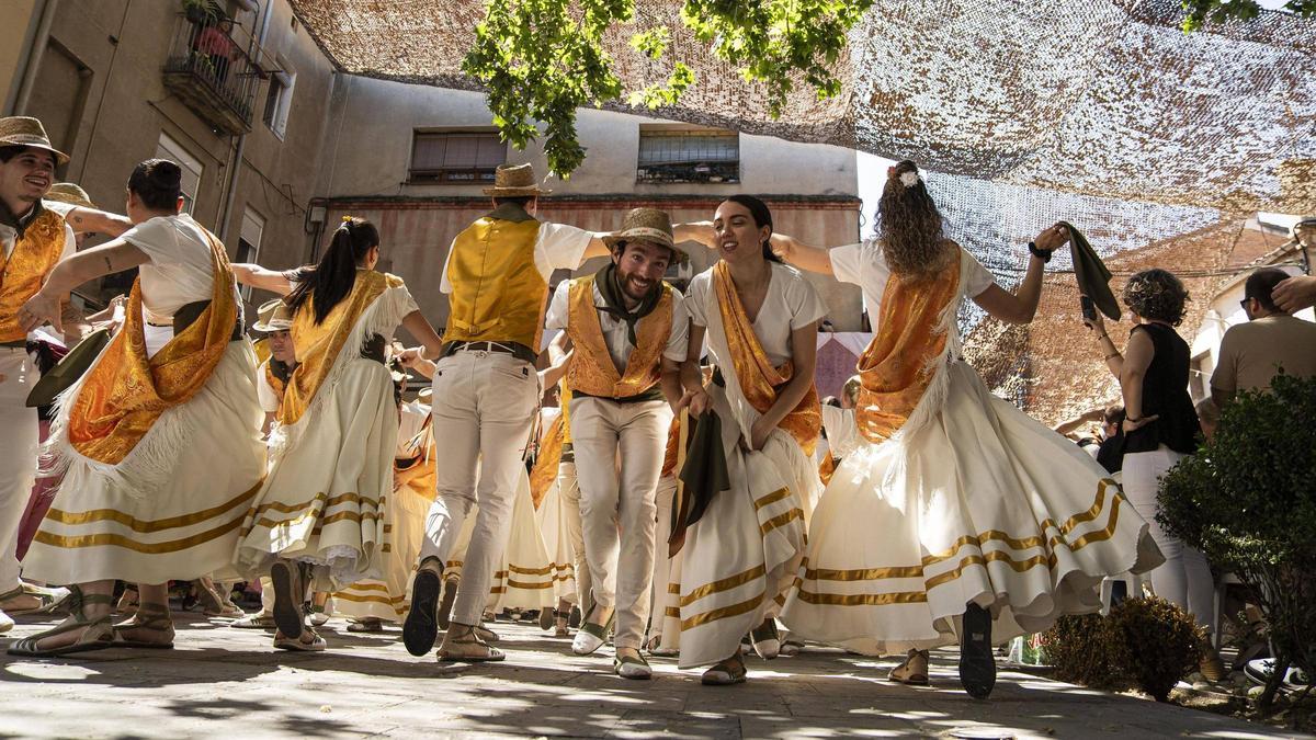 Sant Vicenç viu unes gitanes emotives i duplicades