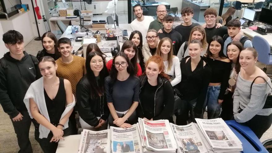 L’escola Montserrat de Sant Vicenç de Castellet visita Regió7